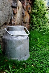 bańka na mleko © Gerard