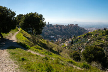 Vue de Grenade avec l’Alhambra