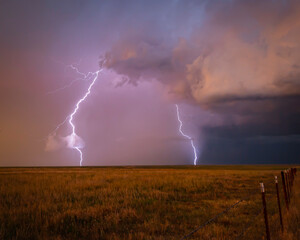 Naklejka na ściany i meble Lightning Strikes on the Great Plains 