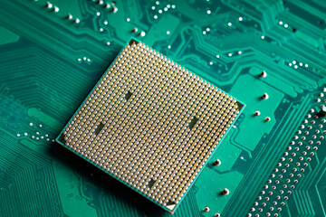 Micro shooting semiconductor chip