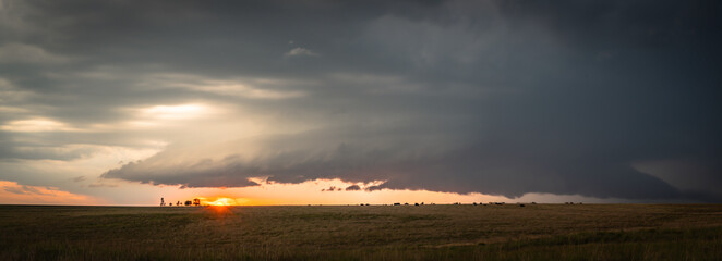 Sun Flares and Storms on the Great Plains in the Summer