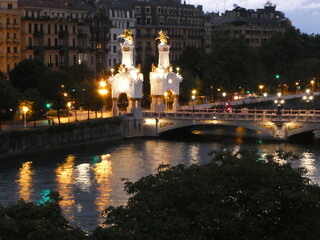 Obraz premium San sebastian, puente Maria Cristina 