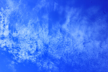 Fototapeta na wymiar Blue sky and morning clouds