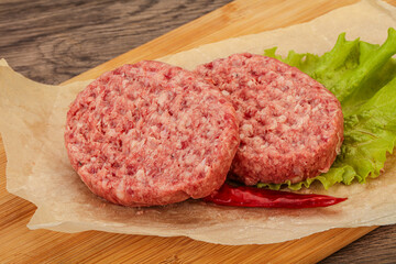 Raw beef cutlet for burger