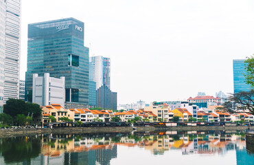 Fototapeta na wymiar The colorful houses waterfront of Singapore.
