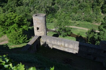 Burg 5