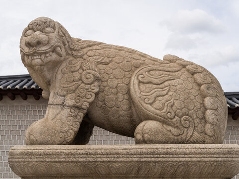 The statue of Haitai (Imaginary animal)