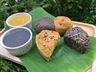 Pumpkins and black sesame whole wheat bread with Pumpkins custard and black sesame custard 