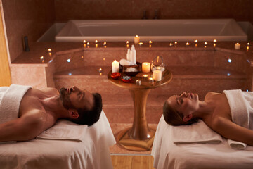 Pleasant aroma therapy and deep relaxation in spa salon