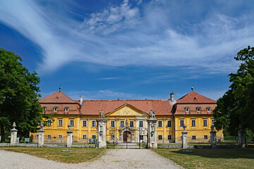 Fototapeta na wymiar Schloss Marchegg in Niederösterreich