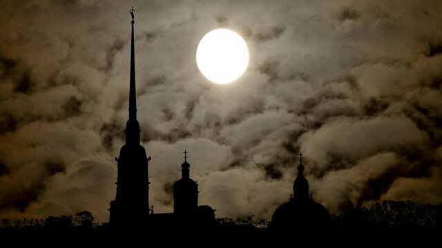 Saint Petersburg: Peter and Paul Fortress in Dark Atmosphere, Time Lapse by Night with Full Moon