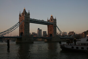 Fototapeta na wymiar London Bridge at dusk London England 2007