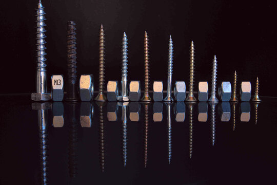 Tornillos y tuercas