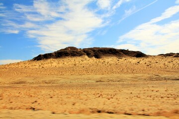 ウズベキスタンのアヤズ・カラ遺跡