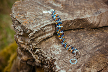 Handmade jewelry made of natural stones. Multi-colored jewelry is used in fashion, accessories and gift items. Beautiful, natural product.