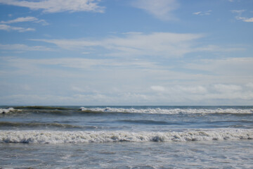 Obraz premium View of a sea / beach, horizon and the sky.