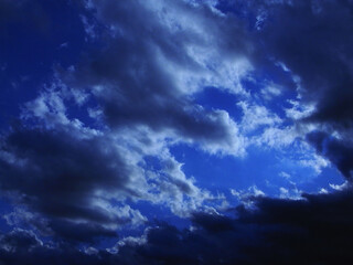 Naklejka na ściany i meble Dramatic blue sky and clouds ドラマティックな青空と雲