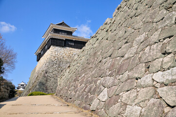 Fototapeta na wymiar 松山城　Famous old-fashioned castle in Japan
