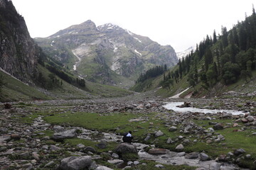 Obraz premium Landscape of mountains standing tall