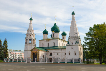 Fototapeta na wymiar View of the Prophet Elijah church on a cloudy July day. Yaroslavl, Golden Ring of Russia