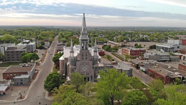 Downtown Saint-J&eacute;r&ocirc;me, Quebec Main Square Aerial