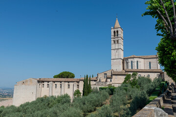 Fototapeta na wymiar landscape of basilica of santa chiara