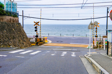鎌倉高校前駅の踏切