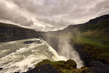 ISL - BR&Uacute;ARFOSS WATERFALL