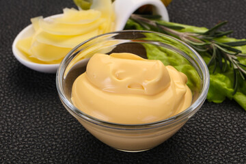 Cheese sauce in the bowl