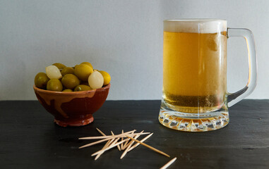Beer with olives