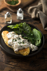 Chicken with spinach and mushroom sauce