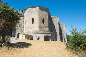 Fototapeta na wymiar Visit to the abbey of Montmajour