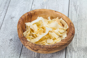 Coconut dry chips in the bowl