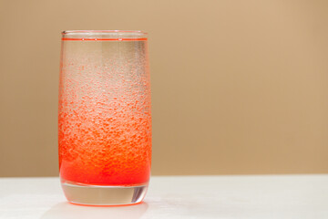 Fun and easy science and experiment for kids. Oil and water don't mix.