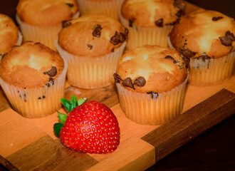 Muffins y combinado con fresa