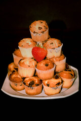 Muffins y combinado con fresa