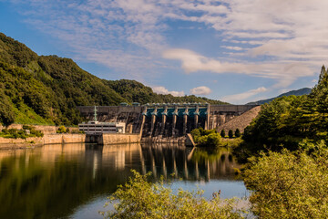 Obraz premium Beautiful landscape of dam