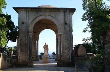 Ravello Villa Cimbrone Statue