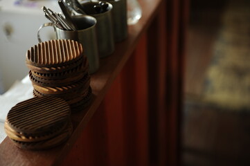 店舗　影　光　植物