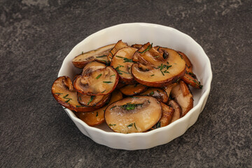 Roasted champignon with herbs and spices