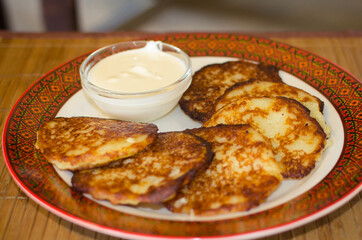 potato pancakes with sour cream