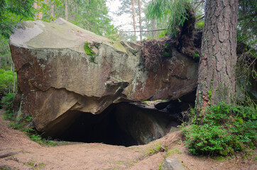 cave in the rock