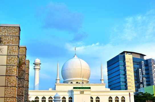 Dome of the mosque in Jakarta, between offices buiding