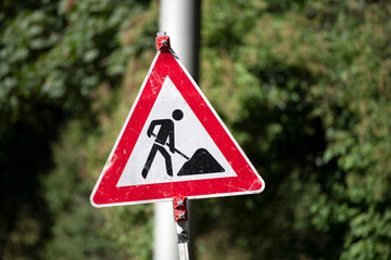 Verkehrsschild Baustelle