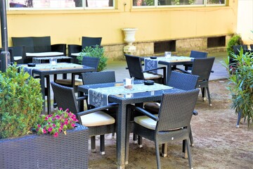 table and chairs