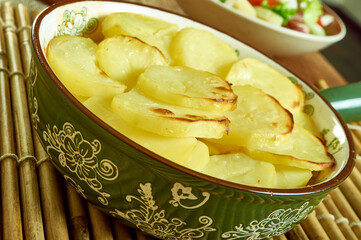 Scalloped Potato And Smoked Fish Pot