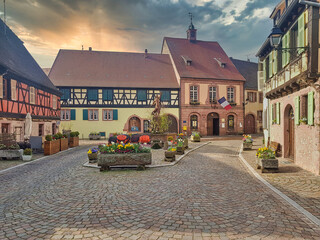 Fototapeta na wymiar Alsace. Colorful traditional houses in Colmar,France 