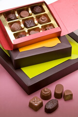 Bombones y tipos de cajas para su envase