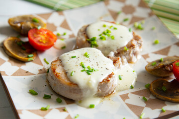 Premium pork sirloin with cheese cream
