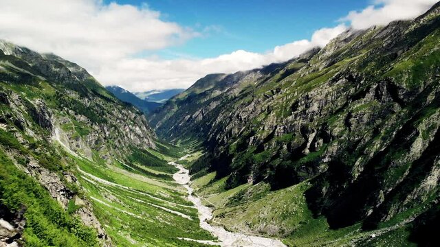 Droneflight above a green valley in austria near Zillertal (4k/aerial)